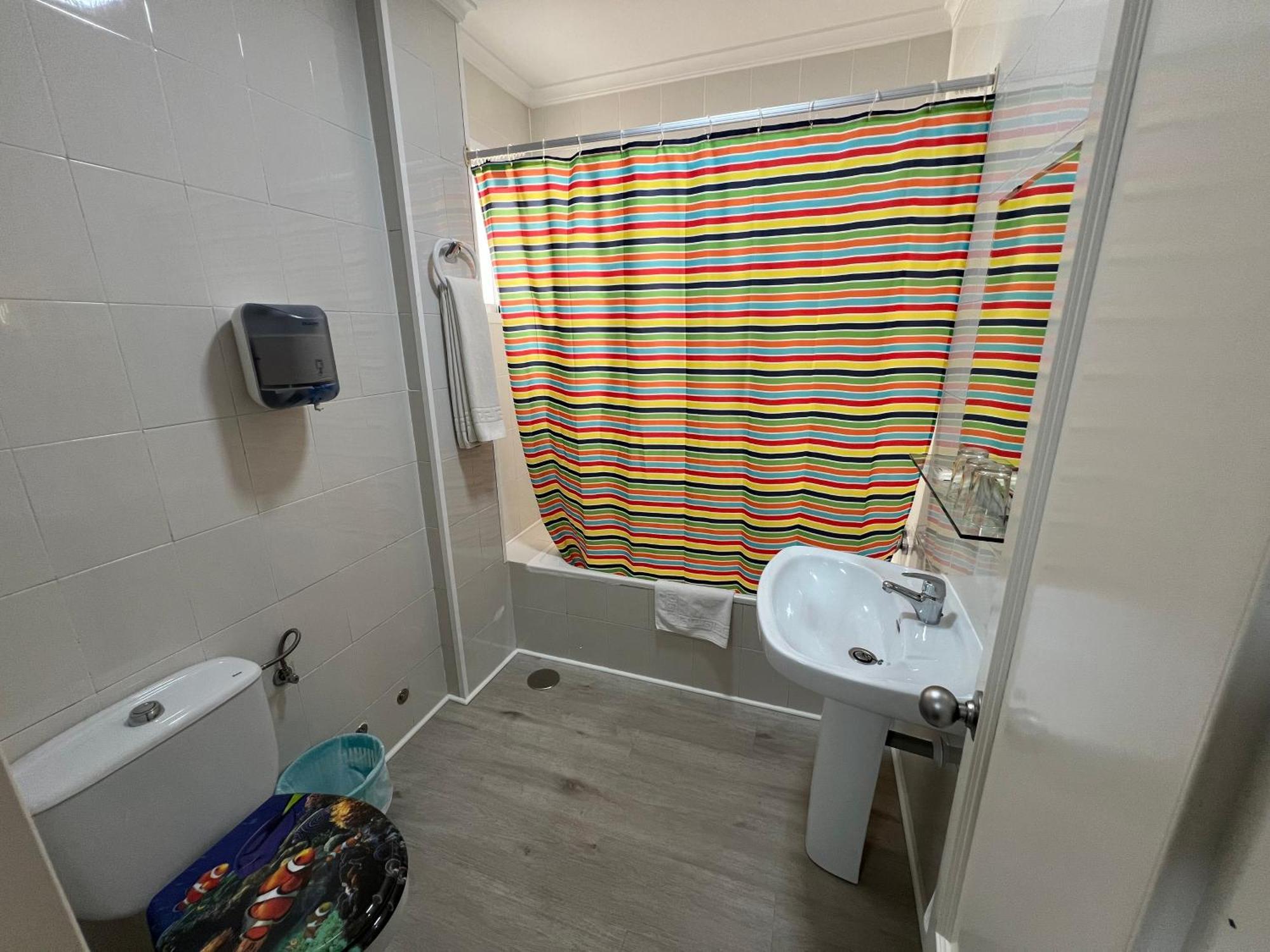 Hotel Dila Velez Malaga Luaran gambar