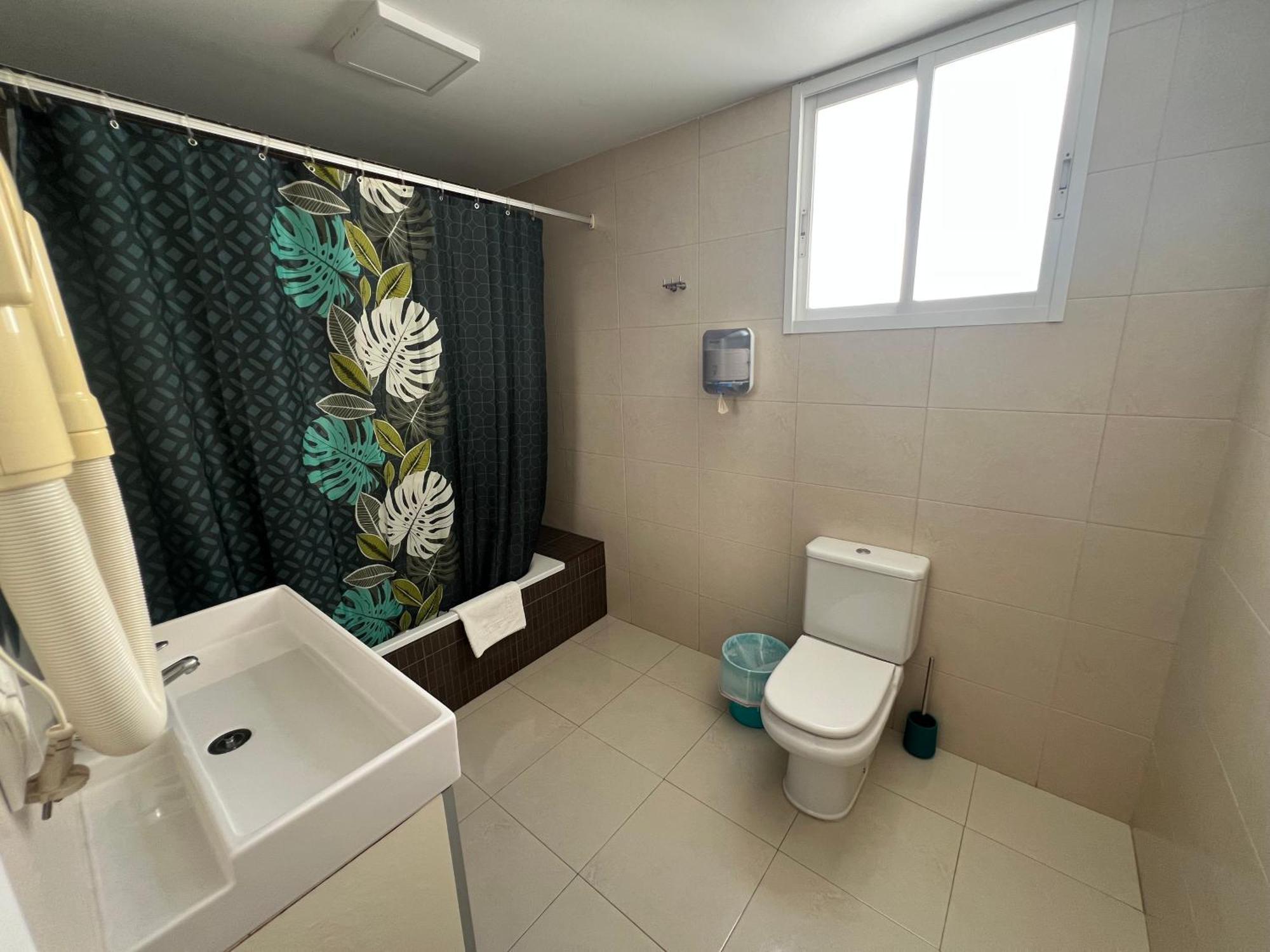 Hotel Dila Velez Malaga Luaran gambar